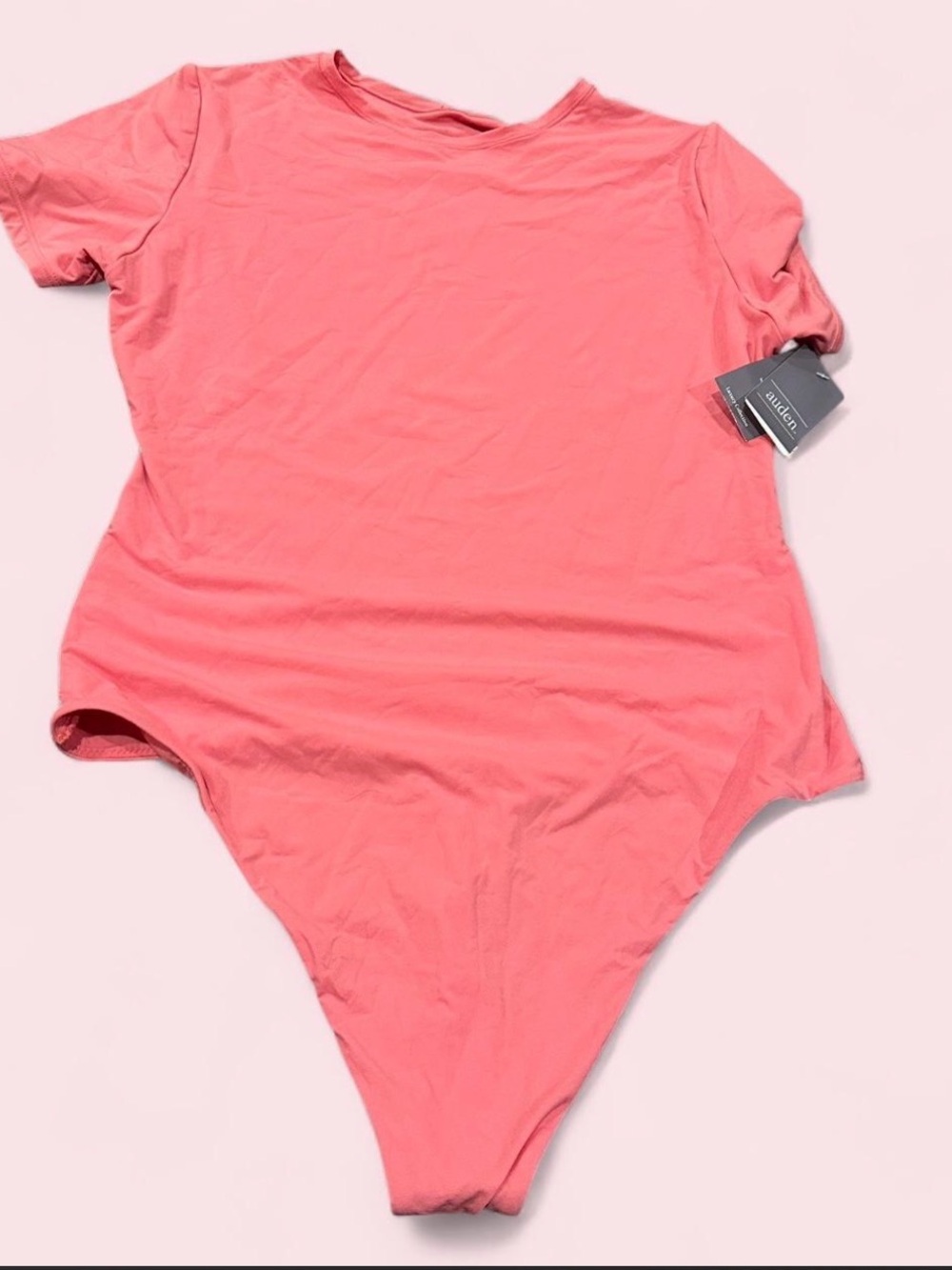 Solid Coral Pink Bodysuitu
